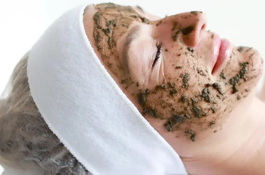 Algenpeeling mit japanischer Gesichtsmassage München