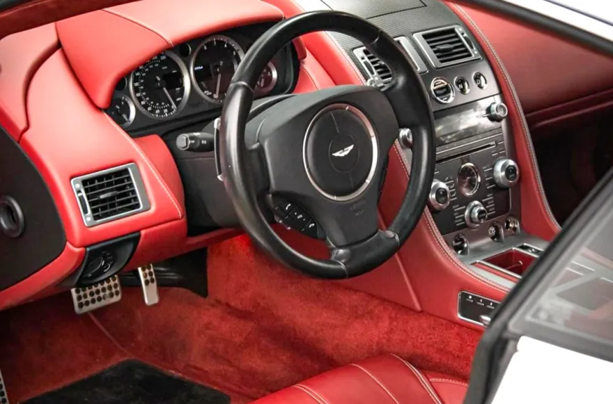 Aston Martin mieten Weil der Stadt (30 Min.)