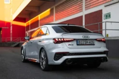 Audi RS3 Limousine mieten Bielefeld (Wochenendmiete)