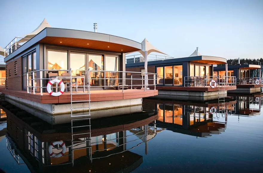 Außergewöhnlich Übernachten im Floating Village für 2 (3 Nächte)