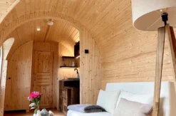 Außergewöhnlich Übernachten im Holz Iglu Oranienburg für 2 (2 Nächte)