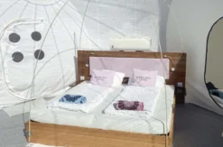 Außergewöhnliche Übernachtung im Bubble Tent Weyregg am Attersee für 2 (1 Nacht)