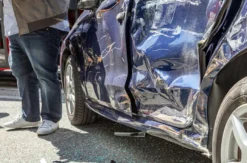 Auto zertrümmern für bis zu 5 Personen