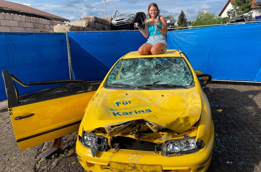 Auto zertrümmern Nürnberg