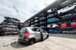 Auto zertrümmern Schloß Holte-Stukenbrock