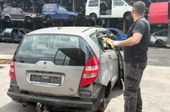 Auto zertrümmern Schloß Holte-Stukenbrock