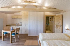 Baumhaus-Übernachtung in Niedersachsen für 2