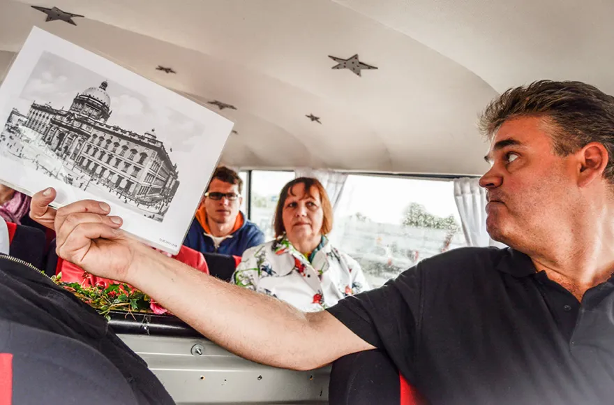 Berlin-Rundfahrt für 2 im DDR-Oldtimer