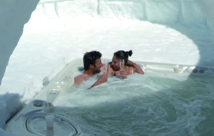 Übernachtung Iglu-Suite Davos für 2 (1 Nacht)