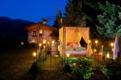 Übernachtung im Garten Himmelbett Dorfgastein für 2 (1 Nacht)