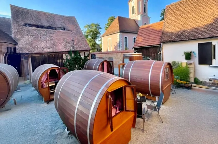 Übernachtung im Weinfass mit Schnitzeljagd Ipsheim für 2 (1 Nacht)