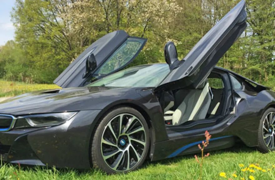 BMW i8 fahren