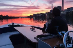 Boot selber fahren & Candle Light Dinner Frankfurt für 2