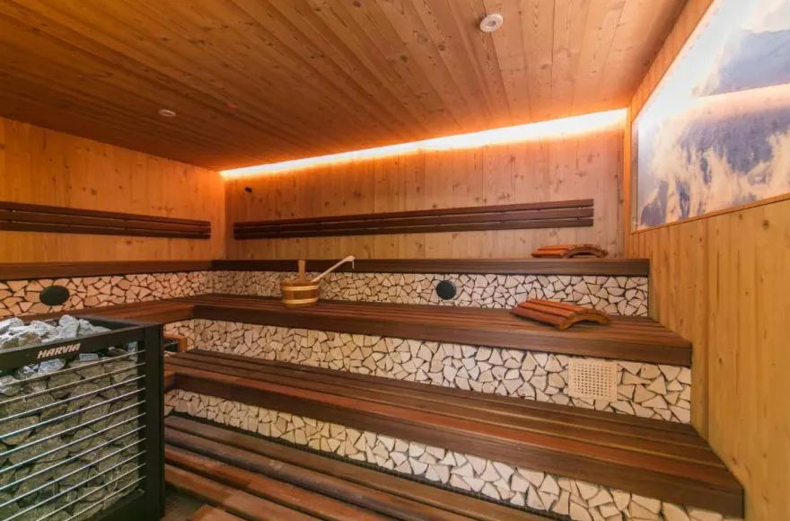 Bubble Übernachtung in der Bergfenster- Suite für 2 (1 Nacht) in Wallis