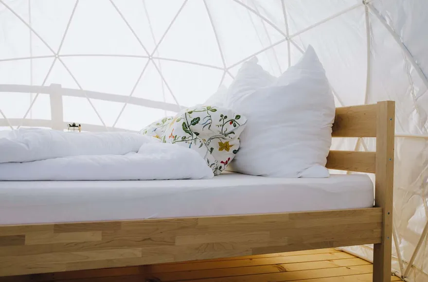 Bubble Übernachtung in der Bergfenster- Suite für 2 (1 Nacht) in Vella