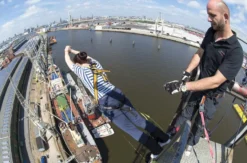 Bungee Jumping Hafenkran Hamburg
