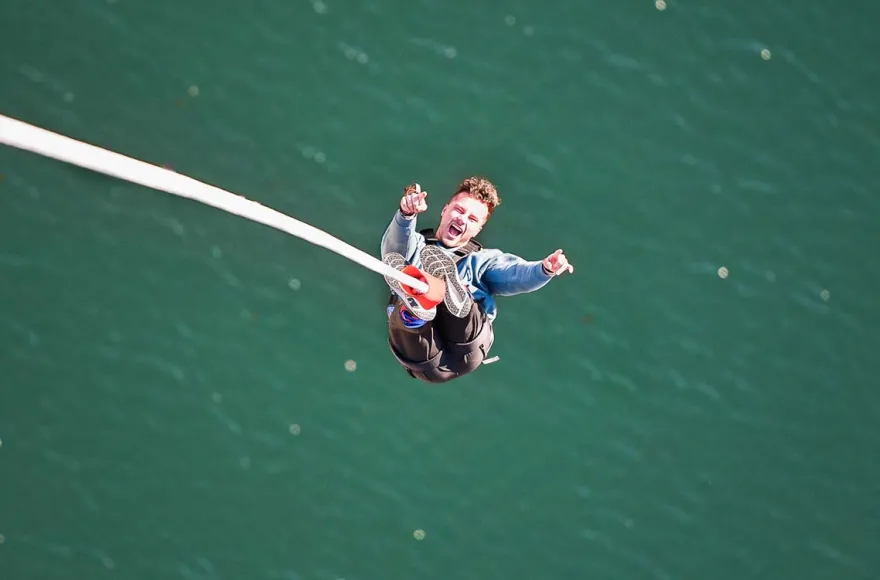 Bungee springen am Stockhorn