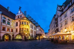 Candle Light Dinner & Fackel-Stadtführung München für 2