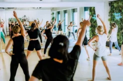 Candle Light Yin Yoga München (75 Min.)