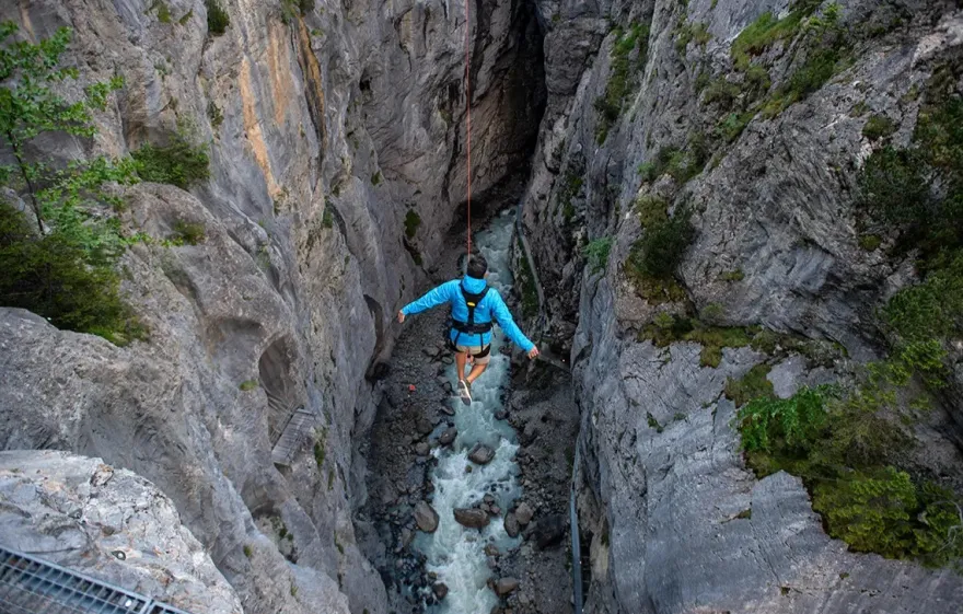 Canyon Swing Schweiz