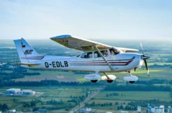 Cessna Rundflug & Candle Light Dinner Hamburg für 2