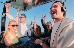 DJ im Ballon - Party auf 1000 Metern (9 Personen)