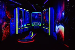 3D Schwarzlicht Minigolf Schwäbisch Gmünd