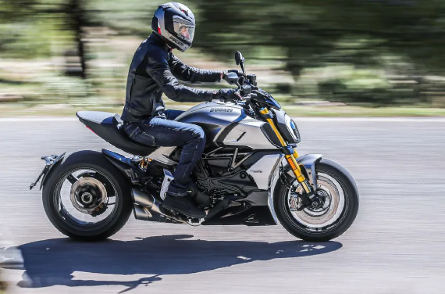 Ducati Testride in Stuttgart (4 Std.)