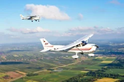 Familien-Rundflug über Hamburg für 3 (60 Min.)