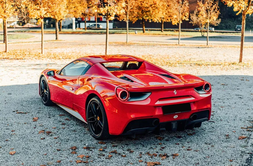 Ferrari fahren (12 Std.)