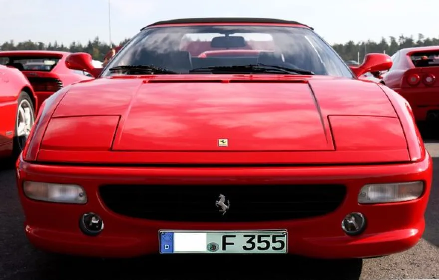 Ferrari F355 Spider selber fahren Lübeck (50 min)