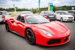 Ferrari 458 selber fahren (6 Runden)