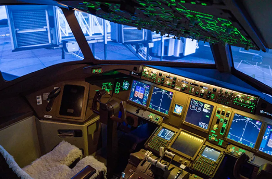 Flugsimulator Boeing 777 in Zürich (60 Min)