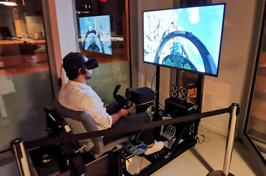 Flugsimulator VR in Frankfurt am Main (15 Min.)