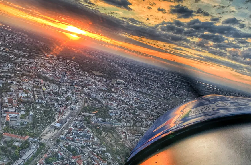 Flugzeug Rundflug Taucha (Sunset)