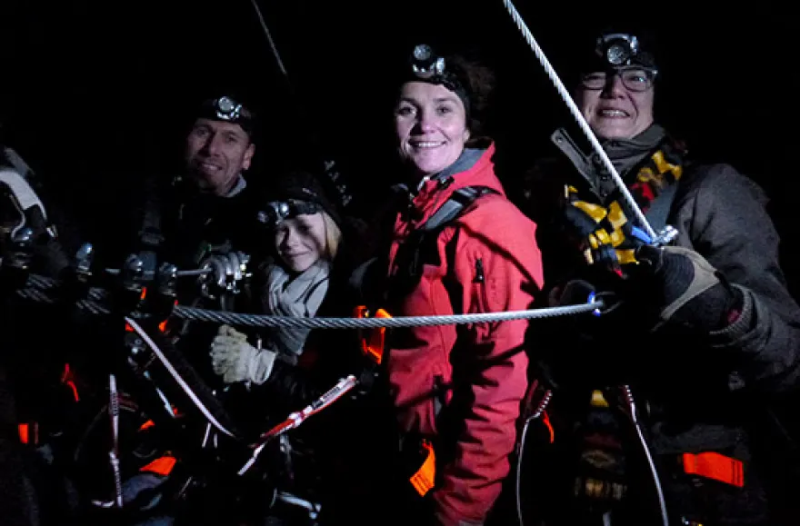 Flying Fox bei Nacht in der Vulkaneifel