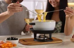 Fondue in der stehenden Skigondel Furth bei Landshut für 2