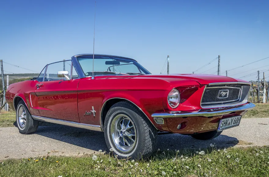 Ford Mustang Oldtimer mieten (1 Tag)