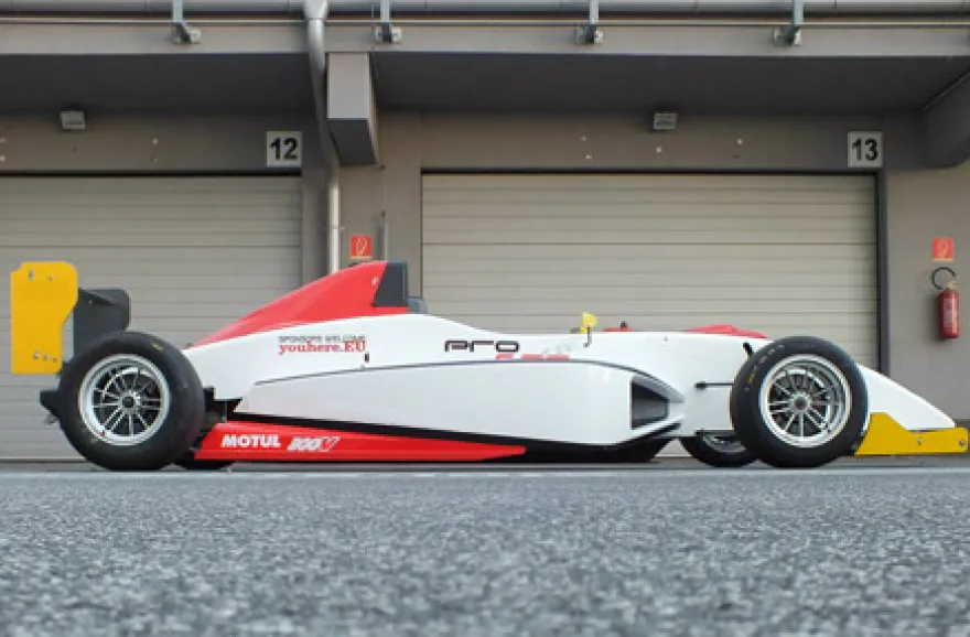 Formel fahren am Slovakiaring