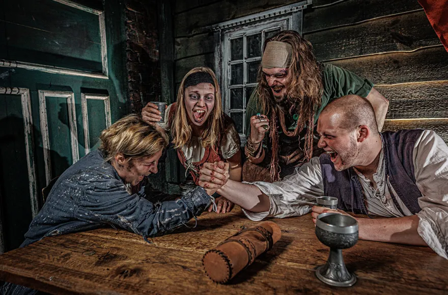 Frühstück & Hamburg Dungeon für 2