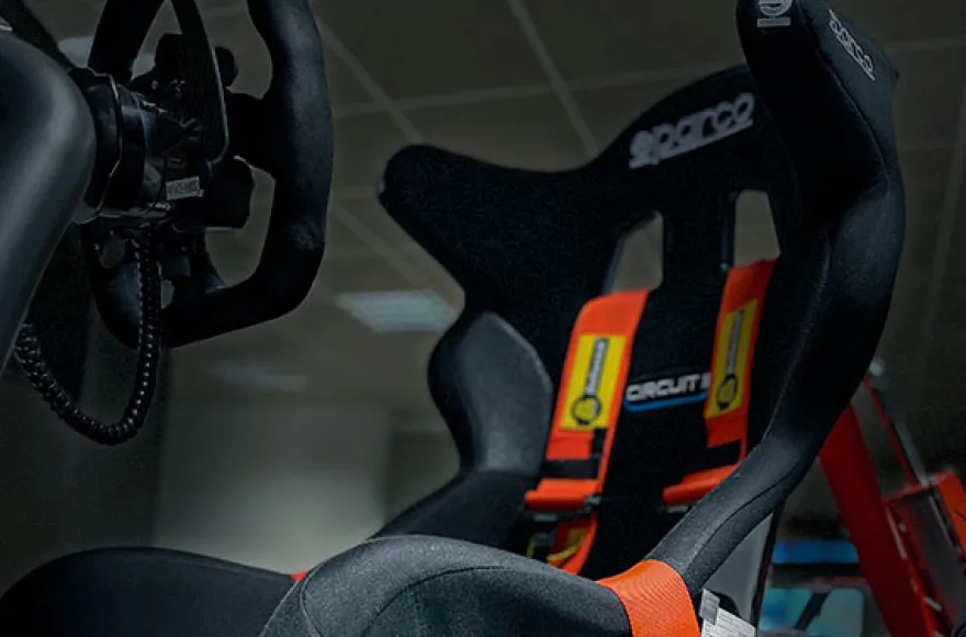 Full Motion Rennsimulator Hannover (1,5 Std.)