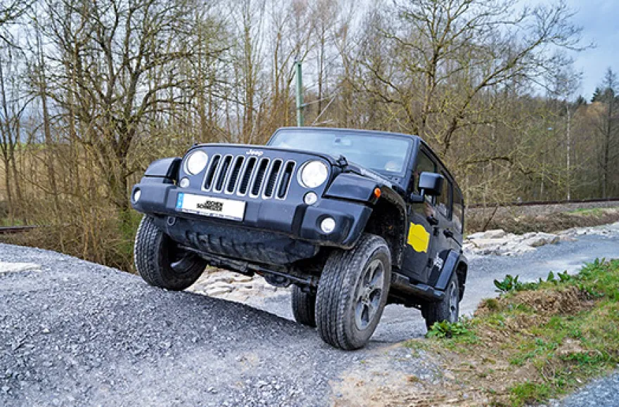 Geländewagen offroad fahren in Sinsheim