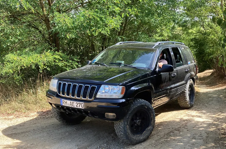 Geländewagen offroad fahren (Jeep Cherokee Grand) Großmehring