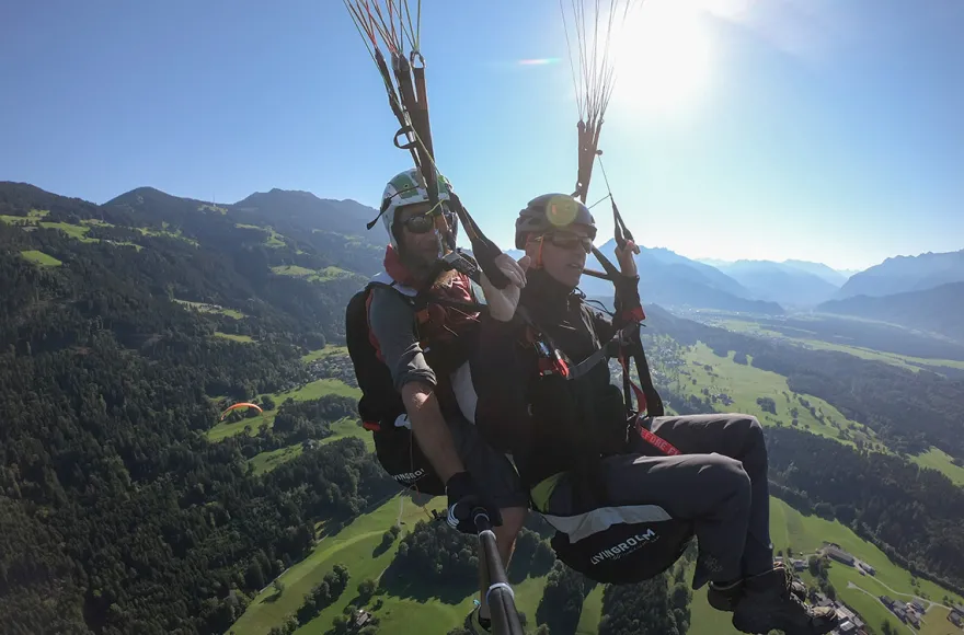 Gleitschirm Tandemflug Schnifis