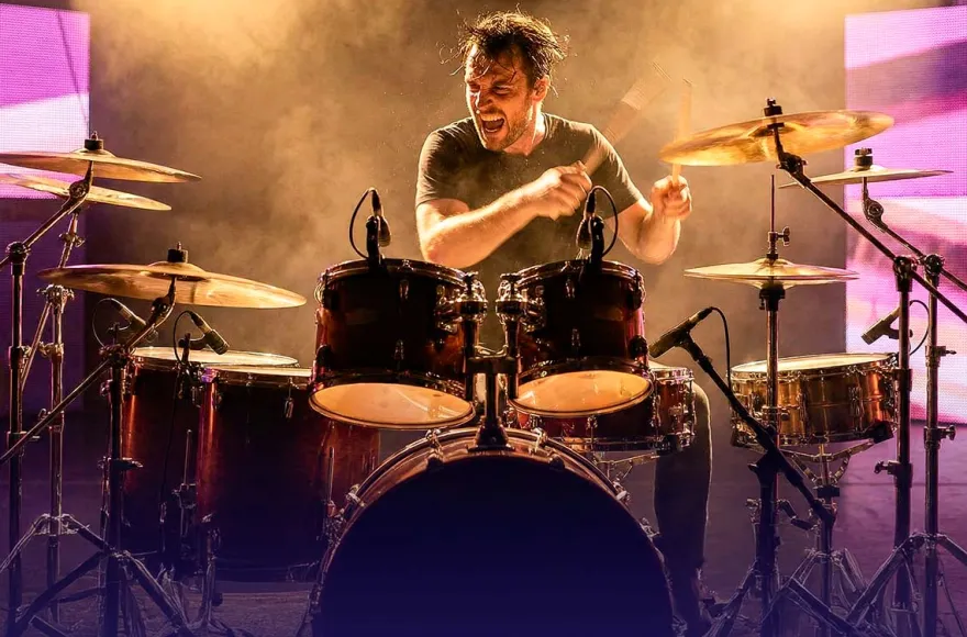 GROOVE Die neue Showsensation im GOP Artistical-Theater in Essen
