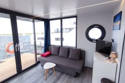 Hausboot mieten mit Sauna für 2 (5 Tage)