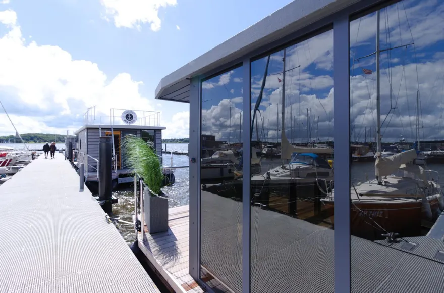 Hausboot mieten mit Sauna für 4 (3 Tage)