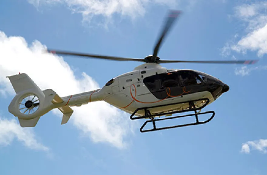 Heli-Rundflug über das Schalke-Stadion