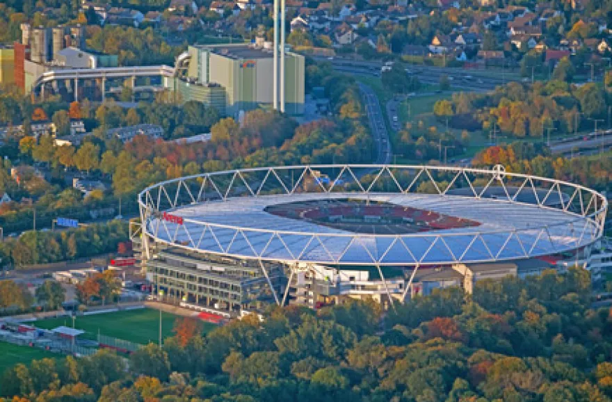 Heli-Stadionrundflug übers Rheinland