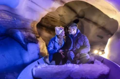 Hintertuxer Gletscher Tour im Natureispalast für 2